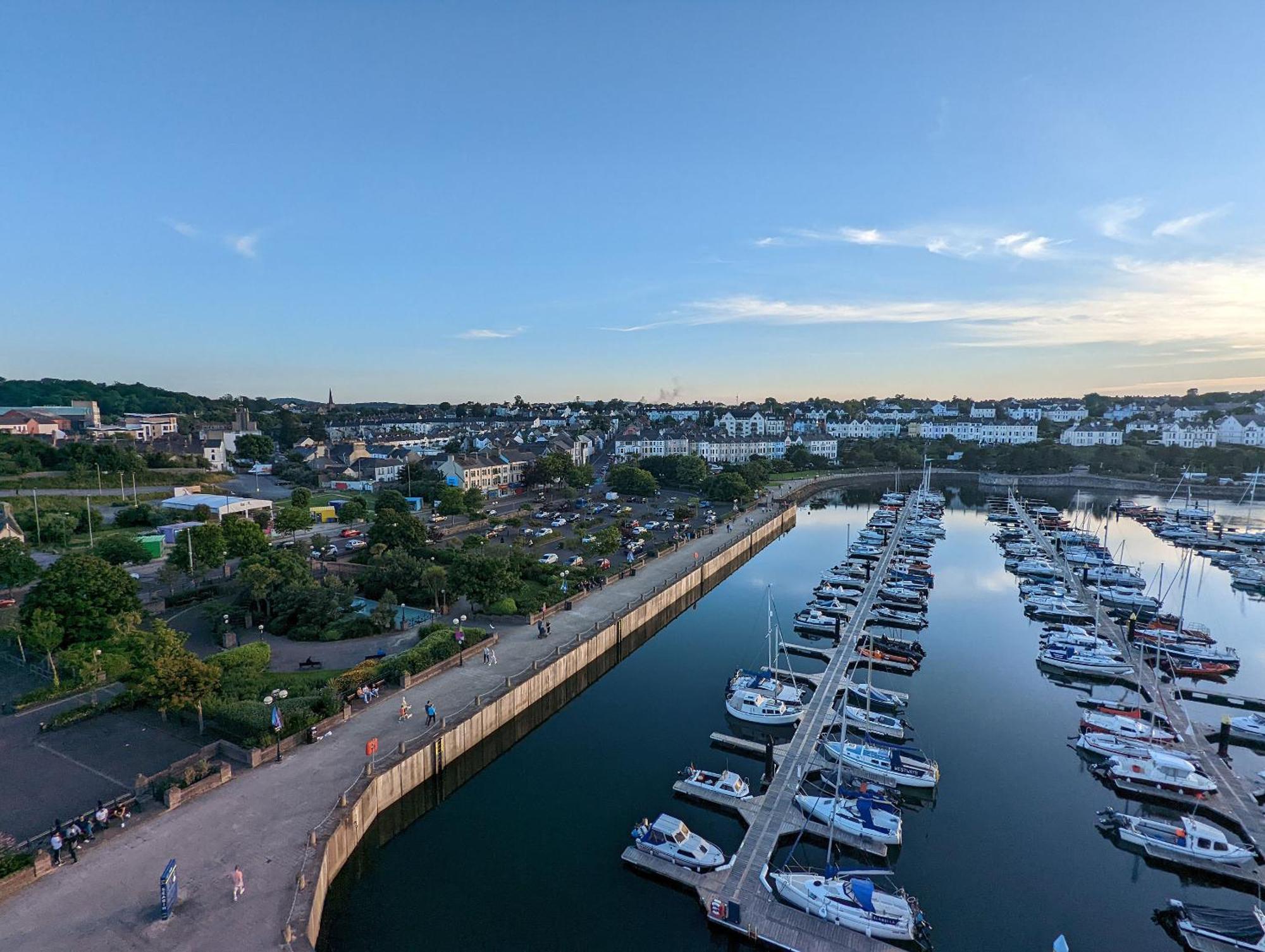 Sea La Vie Hotel Bangor  Buitenkant foto